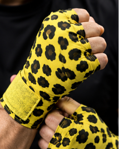 Vendas elásticas autoadhesivas de tela no tejida con estampado animal amarillo y negro para muñeca, ideales para fitness y entrenamiento de boxeo. - Product Image 6
