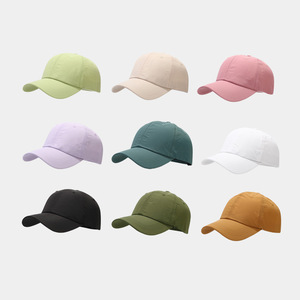หมวกกอล์ฟสำหรับผู้ใหญ่ ระบายอากาศได้ดี ทำจากไนลอน สีเขียวล้วน หมวกเบสบอลแบบเรียบง่าย หมวกกีฬา กันน้ำ สไตล์สปอร์ตอย่างเป็นทางการ พร้อมตัวอักษร - Product Image 1