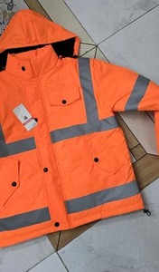 Veste de sécurité de qualité supérieure, uniforme d'hiver, veste de service extérieure pour patrouille et service de nuit, disponible à la vente - Product Image 2