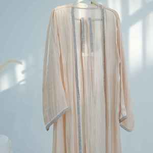 Abaya musulmane moderne de luxe brodée à la main pour femme, décontractée, modeste, pour usage quotidien, col bateau, longueur ras du sol, manches longues, légère - Product Image 1