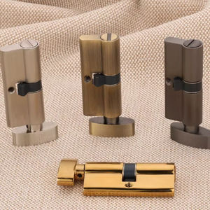 มือจับประตูทรงกระบอกทองเหลืองแท้ขนาด 80 มม. แบบมืออาชีพ พร้อมกุญแจ 1 ด้าน และลูกบิด 1 ด้าน มี 3 หรือ 5 ปุ่ม สำหรับโครงการบ้านพักตากอากาศหรูหราและโรงพยาบาล - Product Image 2