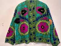 Blouson Bomber Rose en Velours Tricoté Brodé Suzani Style Hippie Vintage Hiver Chaud Respirant Écologique Matelassé Lettre