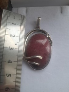 Colgante Vintage de Plata de Ley con Rodonita, Joyería Artesanal con Piedras Preciosas, Diseño Elegante para Mujer, Venta al Por Mayor para Exportación - Product Image 4