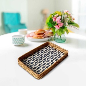 Plateau en rotin de luxe fait main avec incrustation de nacre – Plateau de service haut de gamme pour collations, idéal pour les repas festifs et les cadeaux - Product Image 4