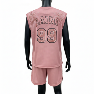 ชุดกางเกงบาสเก็ตบอลผู้หญิง ผ้าโพลีเอสเตอร์ตาข่ายระบายอากาศ GSM สีชมพูอ่อนวิบวับ โลโก้แบบรีดร้อน ชุดยูนิฟอร์มสั่งทำพิเศษสำหรับผู้หญิง - Product Image 2