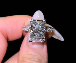 Anillo de Aniversario de Moissanita con Corte Radiante de 5CT, Anillo de Compromiso de Plata Esterlina 925, Anillo Solitario de Diamante, Regalos de Aniversario, Boda - Product Image 5