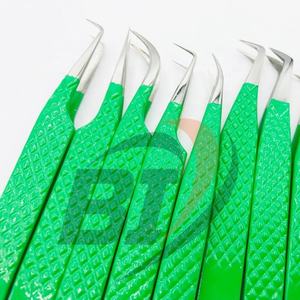 Pince à épiler en acier inoxydable hautement durable à prise en diamant, pointe pointue enduite de poudre verte, volume professionnel - Product Image 4
