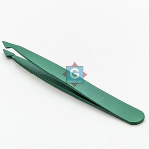 Pince à épiler sourcils verte à pointe inclinée en acier inoxydable – Outil de coupe durable au style moderne - Product Image 1
