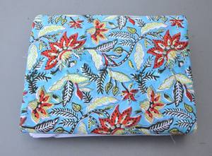 ผ้าพิมพ์ลายดอกไม้สไตล์อินเดีย 100% ผ้าฝ้ายเนื้อนุ่มบริสุทธิ์ สำหรับเสื้อผ้า-ชุดเดรส ผ้าม่าน ชุดนอน ผ้าคลุมเตียง และอื่นๆ อีกมากมาย - Product Image 6