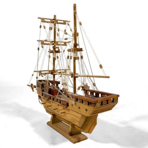 Barco de Madera Náutico Seaway Explorer, Adorno para Decoración de Ambientes Marítimos, Decoración del Hogar Costero y Estilo Marino - Product Image 3