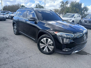 PRIMERA PROPIETARIA, MERCEDES-BENZ EQB 300 4MATIC 2024 USADO, SUV NEGRO EN BUEN ESTADO - Product Image 2