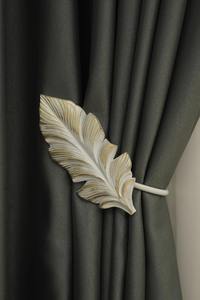 Sujetador de cortina con diseño de hoja simple, organizador de cortinas, adecuado para ventanas de habitaciones de hotel, estilo artesanal, hecho en India. - Product Image 3