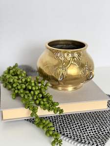 Jardinière ronde en métal pour la décoration moderne de la maison, les projets de jardinage et les aménagements paysagers commerciaux - Product Image 6