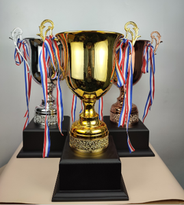 مخصص الراتنج أو المعادن الجوائز الرياضية مصنع الذهب الفضة مطلي النحاس المعادن كأس الكأس المستخدمة في مختلف المناسبات الرياضية - Product Image 3