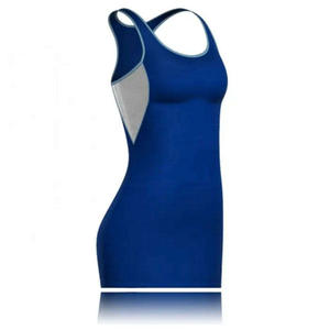 Tenues de netball personnalisées OEM, tissu polyester respirant à séchage rapide, ensemble de vêtements avec nom et numéro d'équipe pour les clubs - Product Image 1