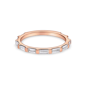 Anillo de eternidad Skinny Baguette Three Quarters Set con diamante cultivado en laboratorio en oro amarillo, blanco, rosa y platino de 18 quilates. - Product Image 1