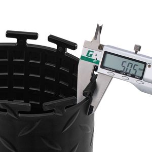 Set di 8 Piastrelle Incastrabili per Pavimento Garage 20,2 X 20,2 X 0,2 cm, Pavimentazione Modulare in Plastica Antiscivolo con Superficie Diamantata per Garage, Novità 2022 - Product Image 4