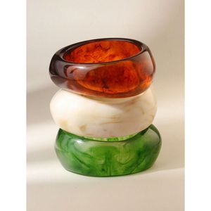 Anneaux de serviette en résine de qualité supérieure pour la décoration de salle à manger moderne - Product Image 3
