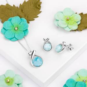 Pendentif Baiser Vintage en Larimar Fait Main, Plaqué Or sur Argent Sterling, Bijou Cadeau pour Femme, Pierre de Naissance et de Fiançailles - Product Image 4