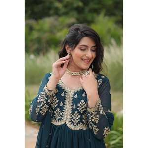 Vestido de noche multibordado de diseñador con lentejuelas para fiesta - Product Image 1