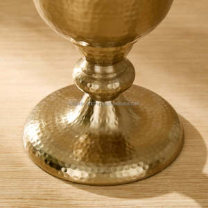 Jarrón de Metal de Aluminio Personalizado Heritage Renew, Chapado en Oro, con Orificio de Drenaje, Ecológico, Hecho a Mano, Moderno, Grande, para Mesa de Boda - Product Image 4