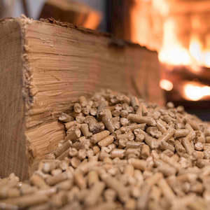 Granulés de bois de pin premium 6 mm, combustible biomasse ENplus A1 pour le chauffage industriel et résidentiel, pour poêles à granulés de bois, prix avantageux - Product Image 2