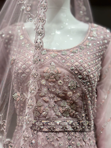 Lehenga de soirée élégant en tissu filet de couleur claire avec broderie artisanale complète et broderie Jarkan pour femmes - Product Image 3