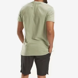 Impression personnalisée OEM Vente en gros T-shirts unisexes grande taille pour hommes 100% coton à séchage rapide et respirants avec broderie en chenille - Product Image 5