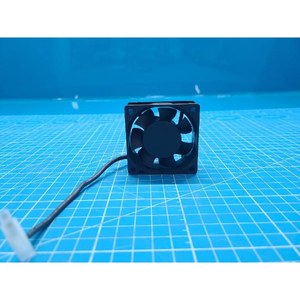 Shenzhen Henglixin <b>Electronic</b> HD6025B24H DC Axial Cooling Fan <b>Used</b> As Is Legacy Semiconductor Equipment Parts - Product Image 1