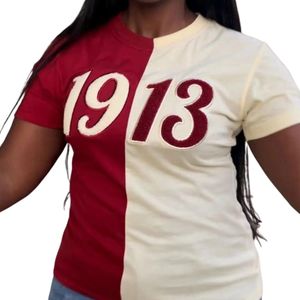 เสื้อยืดปักลายเชนิลล์ Half Half 1913 DST ผ้าฝ้ายพรีเมียม เสื้อผ้าสำหรับชมรมนักศึกษา เสื้อผ้าเดลต้ากรีก สีมารูน โทนสีกลาง สองสี - Product Image 1
