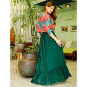 Ensemble jupe en tricot respirant vert saphir pour femme avec manches 3/4 - Taille XS - Product Image 5