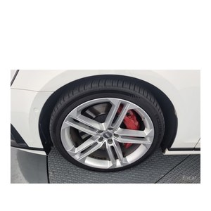 Audi S8 4.0 TFSI quattro LWB modèle de novembre 2020 avec 46 218 km, boîte automatique, sièges en cuir, caméra arrière - Product Image 5