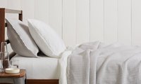 Parure de lit de luxe King Size en lin avec 5 taies d'oreiller florales rayées 20" x 36" en coton et polyester rembourré pour la maison et l'hôtel