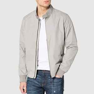 Chaqueta Soft Shell Impermeable y Cortavientos Más Vendida, con Cuello Alto, Logotipo Frontal, Gruesa, para Invierno y Actividades al Aire Libre, Cómoda y a Bajo Precio - Product Image 2
