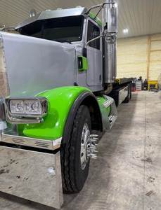 Tracteur routier poids lourd haute performance 6x4 avec cabine couchette diesel pour le transport de marchandises - Product Image 4