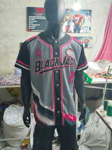 Camiseta de Béisbol Sublimada para Hombre Blackjack, Manga Corta, Cierre de Botones, Transpirable, Corte Regular, Ropa Deportiva para Adultos, Directo de Fábrica - Product Image 1