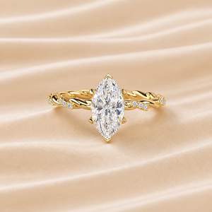 Bague de fiançailles en or jaune avec 2 diamants moissanite taille marquise et motif infini torsadé |   Bague de Mariage Minimaliste Vintage pour Femme - Product Image 2