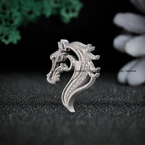 Broche de Plata 925 con Cabeza de Caballo Phoenix y Cristales de Estrás, Diseño Clásico de Animal, Joyería Unisex para Regalo - Product Image 2