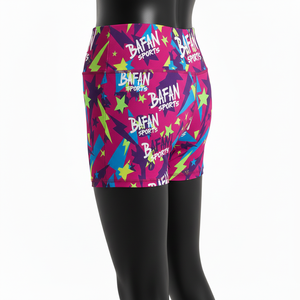 Shorty en polyester et élasthanne premium 230 GSM, imprimé étoiles multicolores, doux, extensible, logo sublimé - Product Image 3