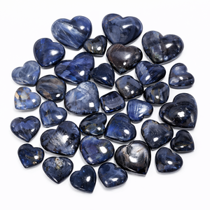 Cœur gravé en cristal de saphir bleu naturel, poli à la main, pierre précieuse de guérison pour la méditation, le Reiki, l'énergie des chakras et la décoration spirituelle - Product Image 1