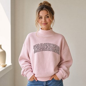 Sweat-shirt à col montant rose pâle Trackstar avec lettres universitaires rose gris chiné, contour foncé, bordure côtelée unie, manches longues, pull-over - Product Image 1