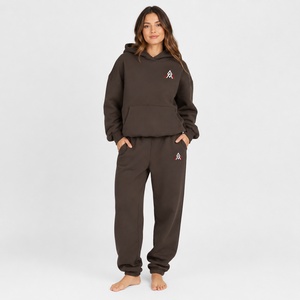 Conjunto Deportivo de Invierno para Mujer, con Capucha, Lavado Ácido, Tela Ligera 100% Algodón, Diseño Moderno - Product Image 1
