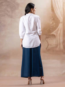 Camisón de Mujer de Alta Calidad al por Mayor, Tejido, Cuello en V, Estampado Floral, Transpirable, Moderno, Vestido a Juego, Precio de Exportación - Product Image 3