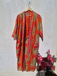 ชุดคลุมกิโมโนผ้าฝ้ายลายเสือสำหรับผู้หญิง สีแดง สไตล์โบโฮ ชุดคลุมอาบน้ำน้ำหนักเบา ชุดคลุมกิโมโนฤดูร้อน ชุดคลุมชายหาด ชุดลำลอง - Product Image 4