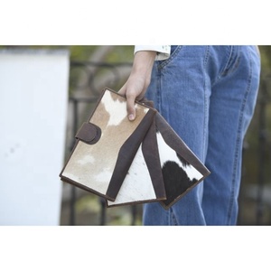Cartera de mano de cuero de vaca a la moda para mujer, estilo occidental, Vintage, bohemio, portátil para verano e invierno - Product Image 1