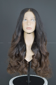 Precio al por mayor de extensiones de cabello humano virgen vietnamita libre de enredos y desprendimiento de pelucas con flecos ondulados cabello Remy - Product Image 4