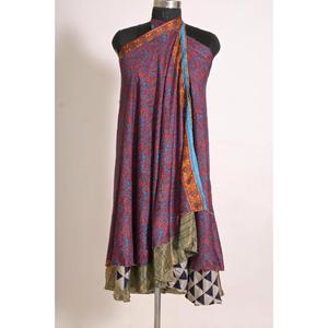 Falda Maxi Cruzada de Seda con Estampado Floral Vintage para Mujer, Hecha a Mano por Artesanos - Product Image 3