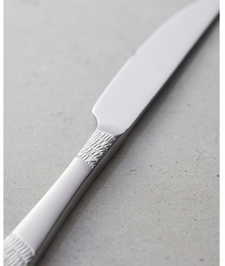 Ensemble de couverts modernes en acier inoxydable, fourchette, cuillère, couteau, design minimaliste, finition miroir haute brillance, résistant à la rouille, pour une utilisation en cuisine - Product Image 2