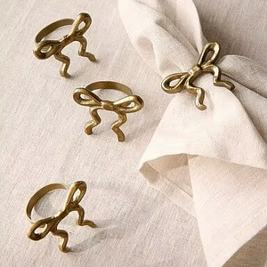 Anillo de servilleta decorativo de metal premium para mesa de comedor, bodas, fiestas y decoración de mesas de restaurante. - Product Image 1