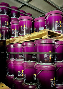 Aceite para engranajes de alta resistencia Grado 85W140 GL4/GL5, CKC/CKD de alto rendimiento. Puede fabricarse con marca OEM para engranajes de maquinaria de construcción. - Product Image 2